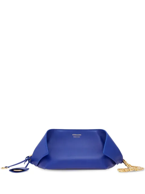 Ferragamo cosmetiquera con sello del logo