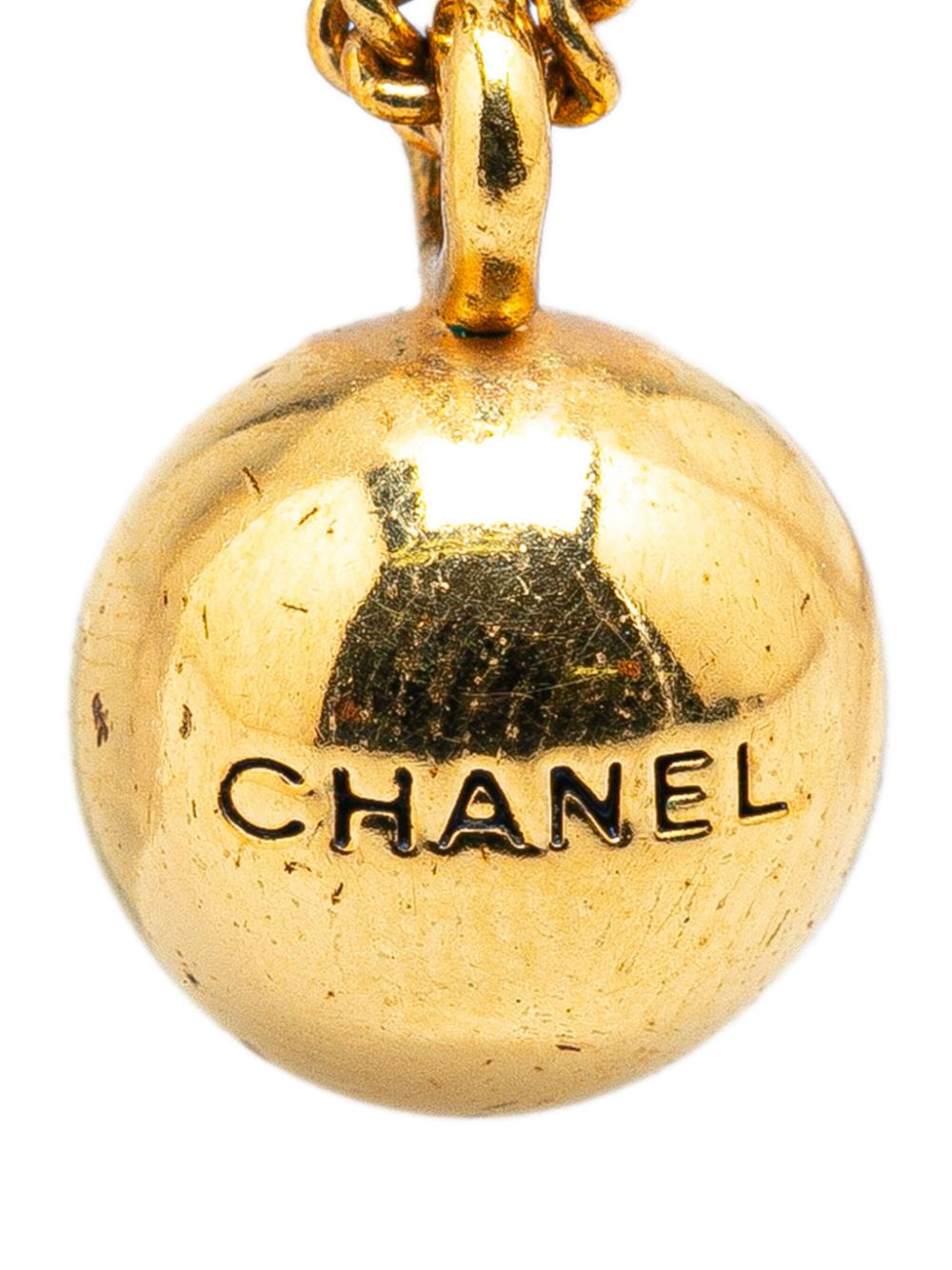 CHANEL Pre-Owned 1998 Gold Plated Sphere Charm Pendant costume necklace - Goud