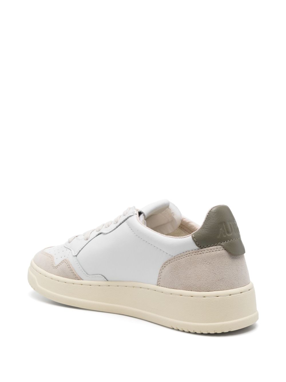 Autry Medalist Low sneakers White