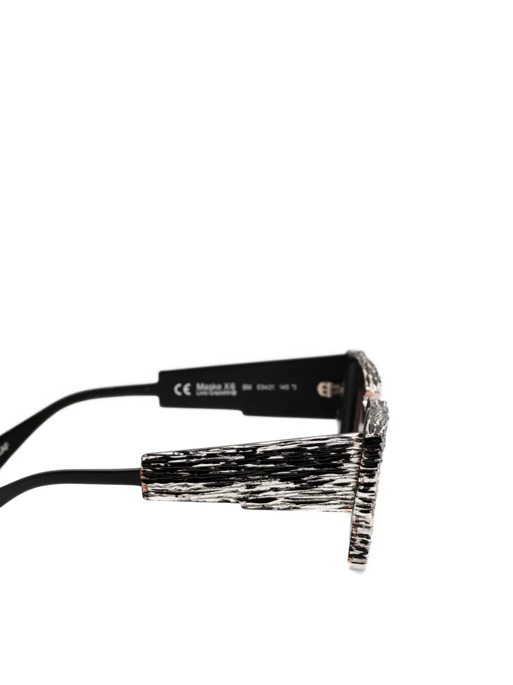 Kuboraum Cybersonic Leaf zonnebril Zwart