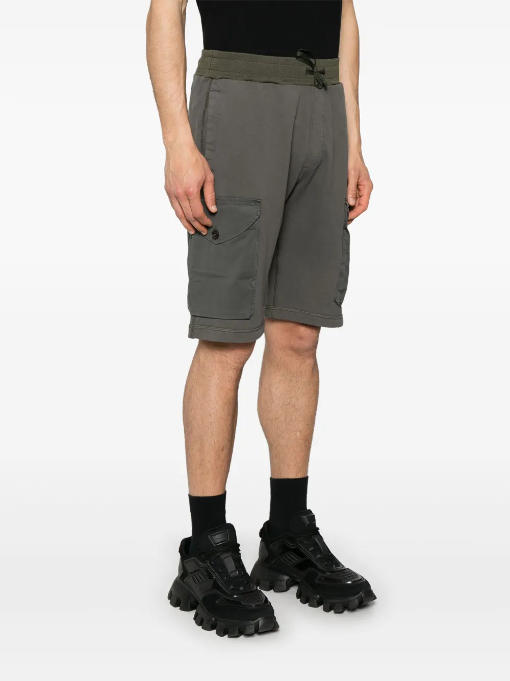 C.P. Company Diagonal Fleece cargo shorts Grijs