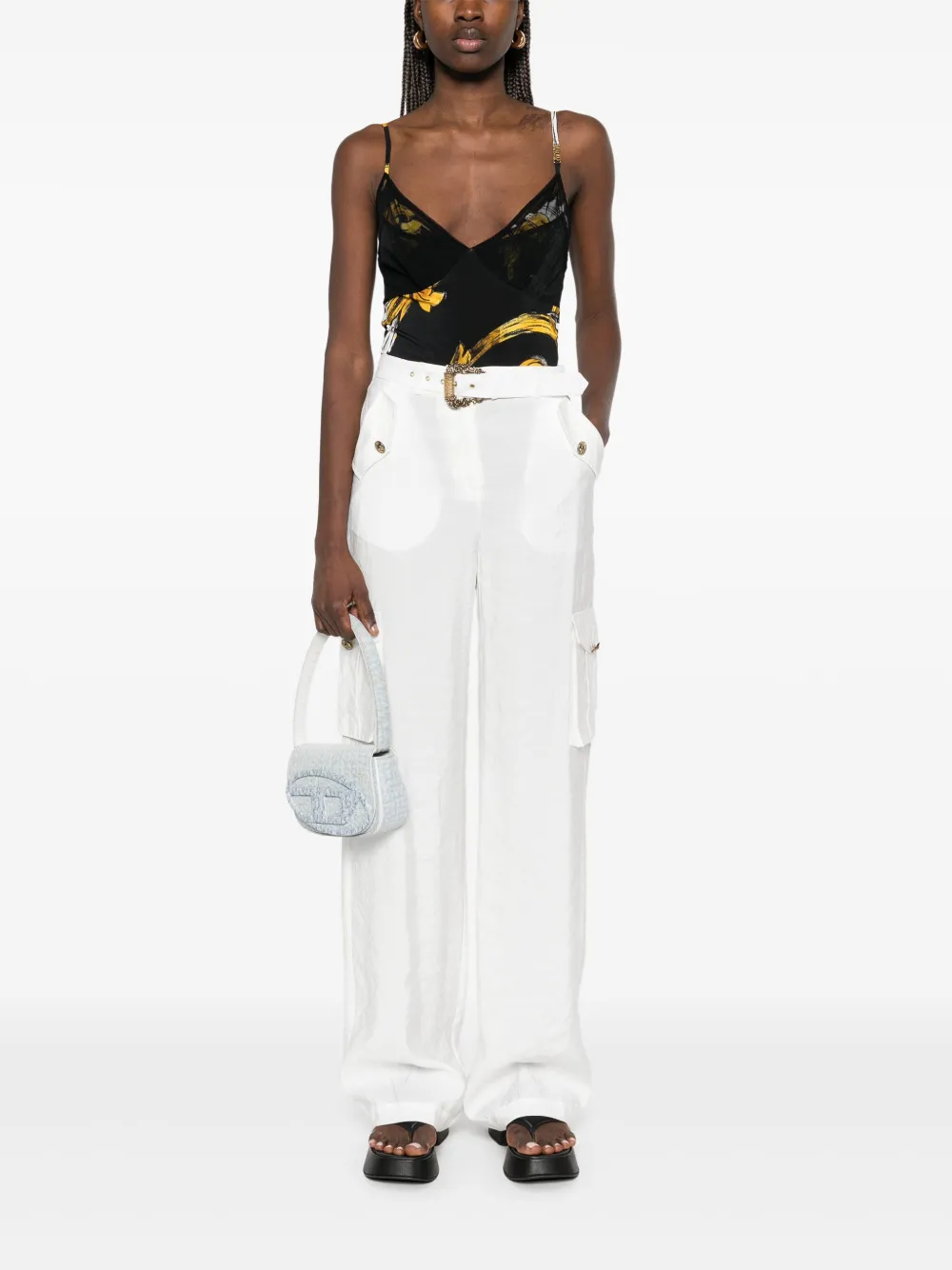 Versace Jeans Couture Cargo broek met gekreukte afwerking - Wit