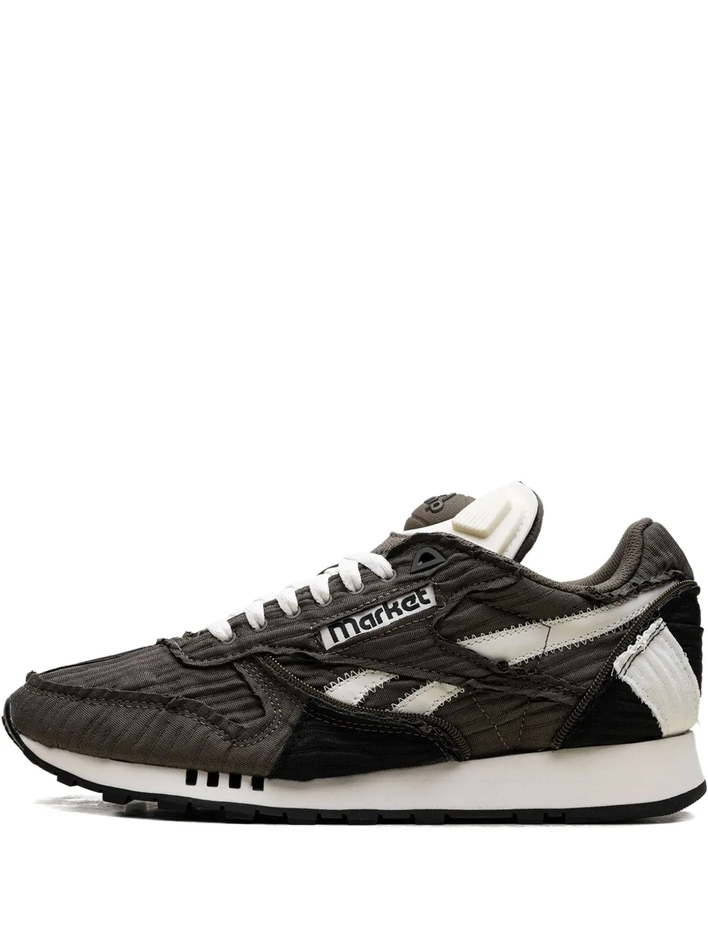 Reebok Classic Pump "Black White" sneakers