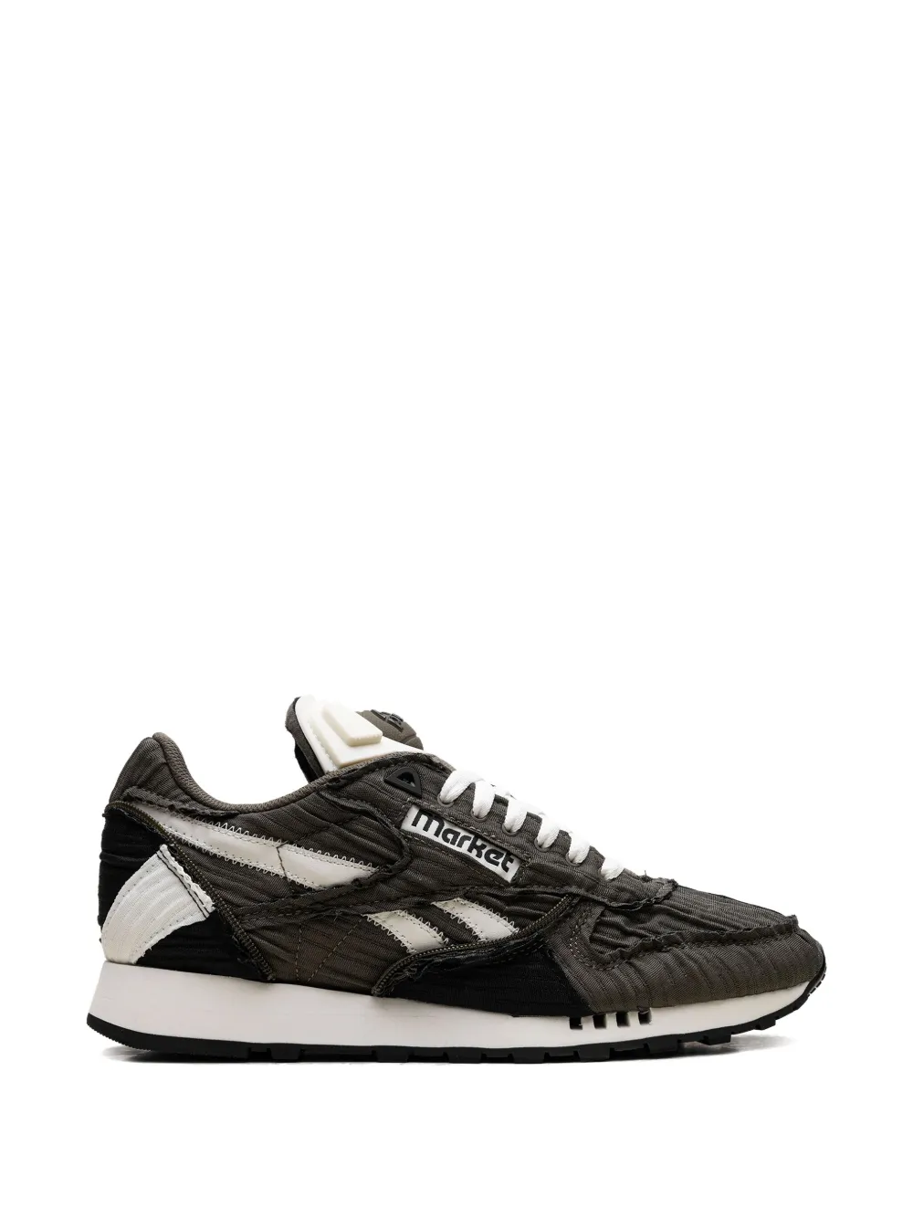 Reebok Classic Pump "Black White" sneakers