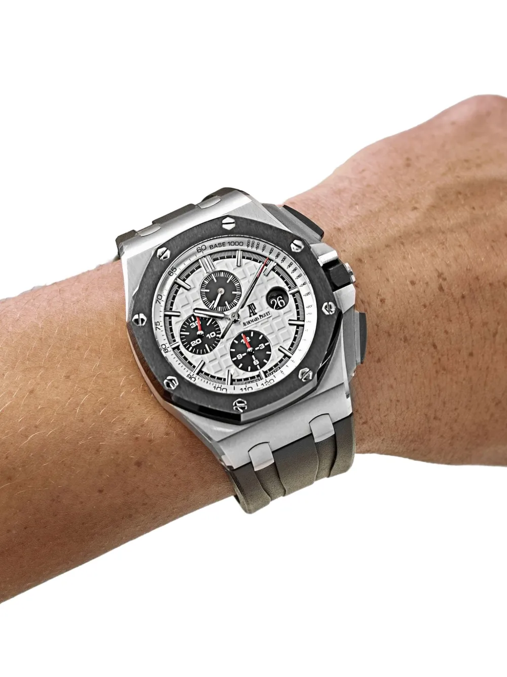 Audemars Piguet 2016 pre-owned Royal Oak Offshore 44mm | Jewelry | Image 2