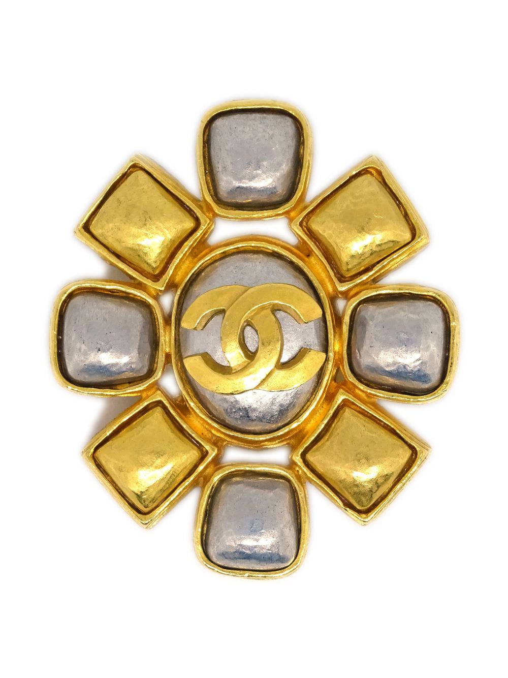 Pre-owned Chanel 1997 Cc Brooch In Gold