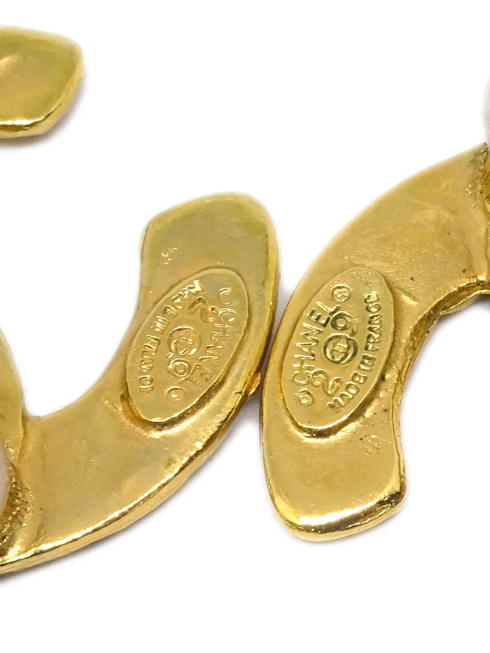 Pre-owned Chanel 1990-2000s Cc Clip-on Earrings In Gold