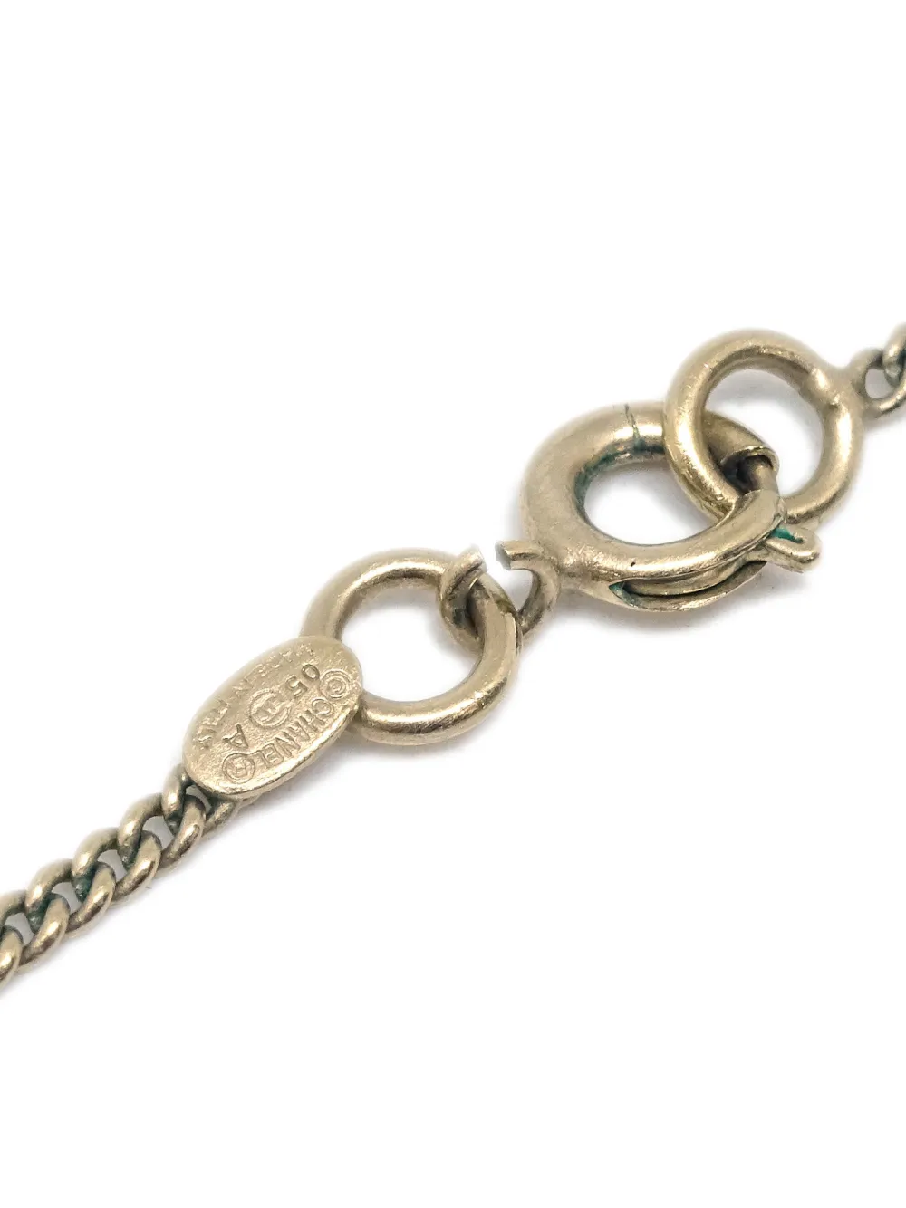 Pre-owned Chanel 2005 Faux-pearl Bow Necklace In Gold