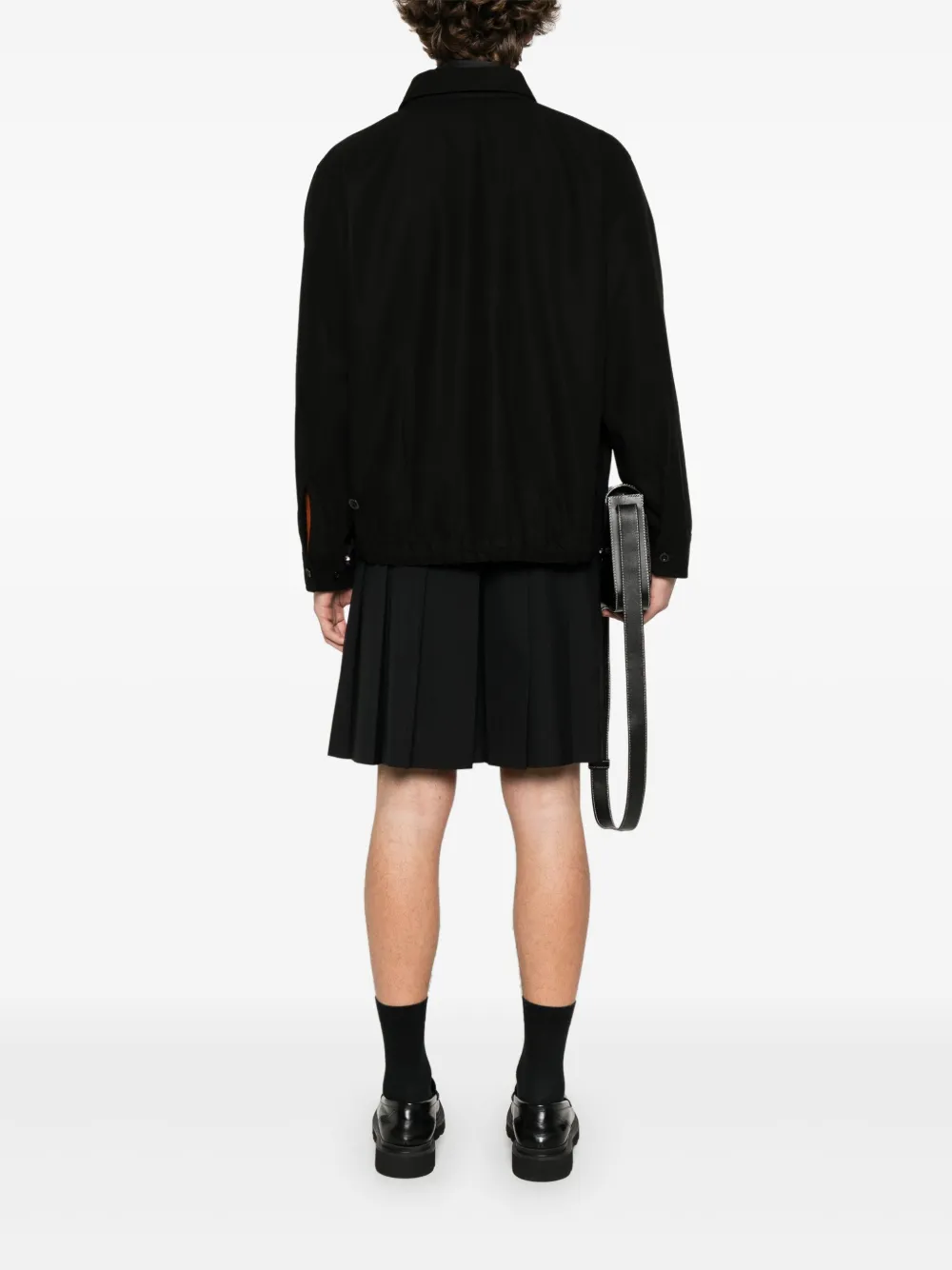 sacai شورت بكسرات | شورتات مفصلة | Image 2