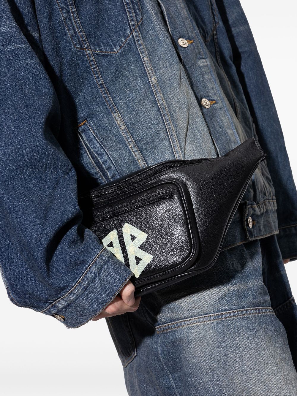 Balenciaga belt bag - Black