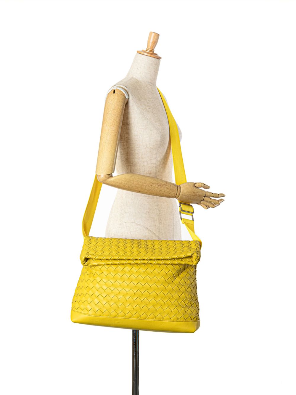 Bottega Veneta Pre-Owned 2012-2024 Nappa Intrecciato Fold Over crossbody bag - Yellow