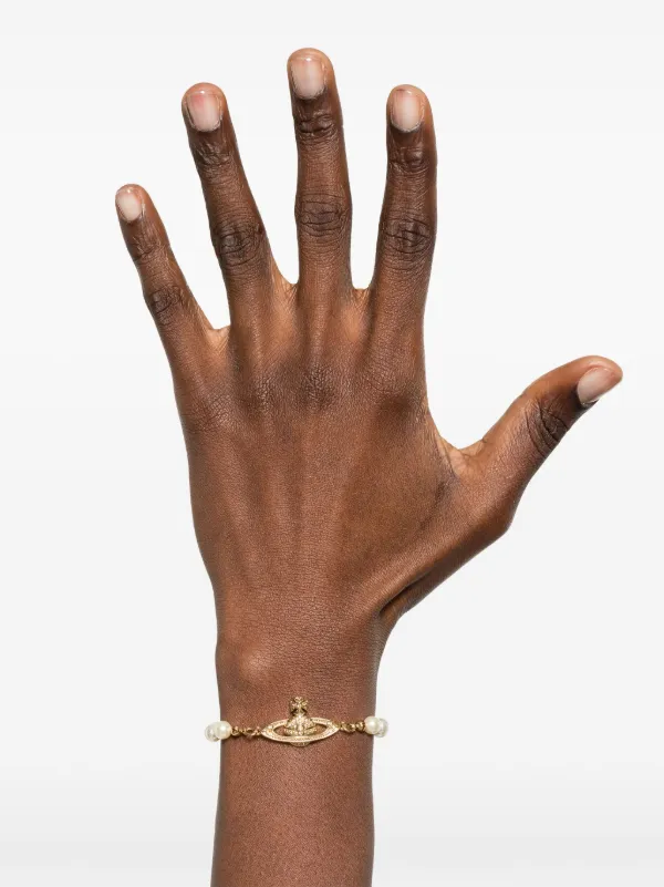 ショルダーバッグ・ポシェット VIVIENNE WESTWOOD MINI BAS RELIEF CHAIN GOLD BRACELET Vivienne Westwood Mini Bas Relief Bracelet | Gold | FARFETCH
