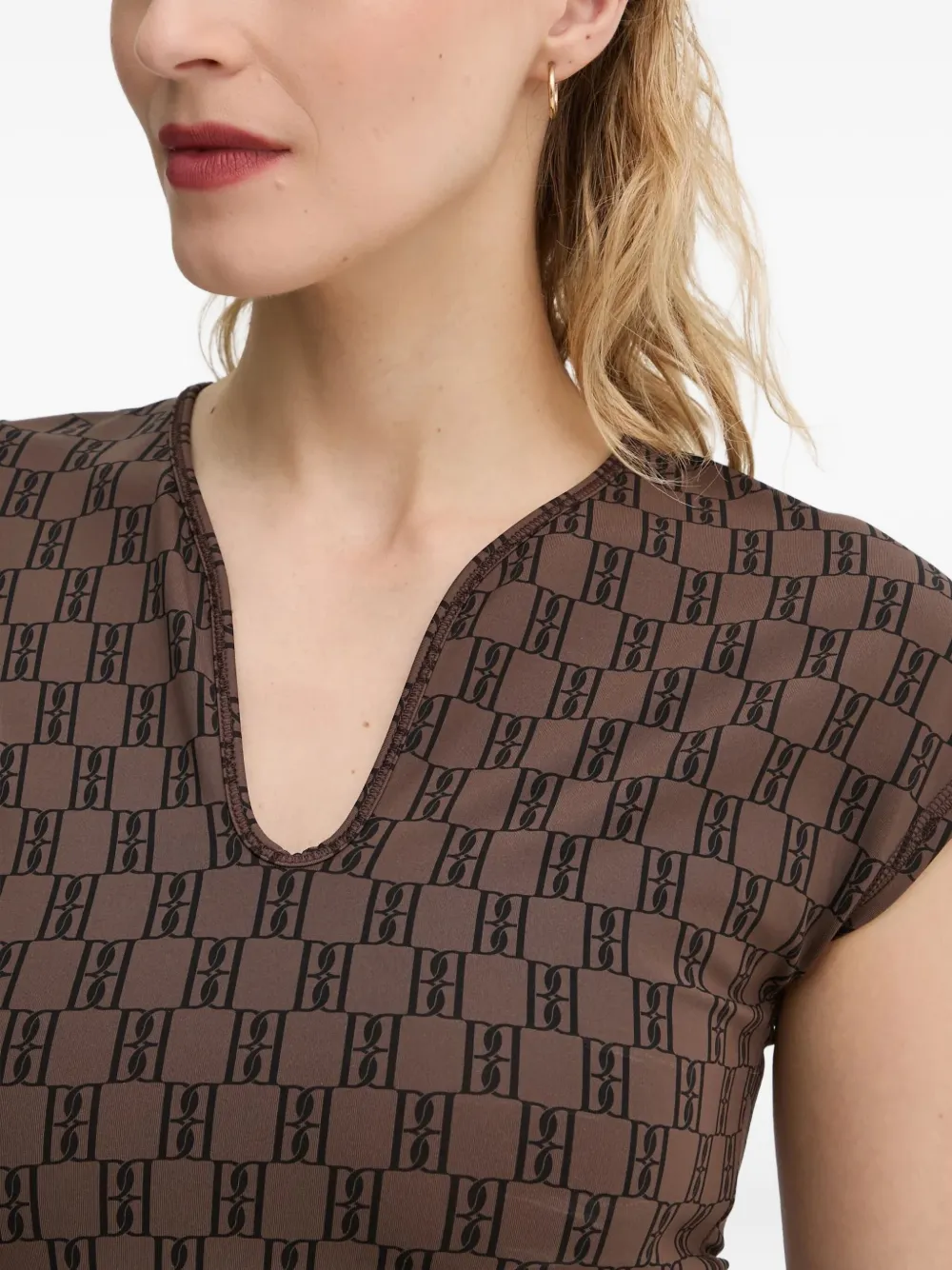 By Malene Birger Venazia top met patroon Bruin