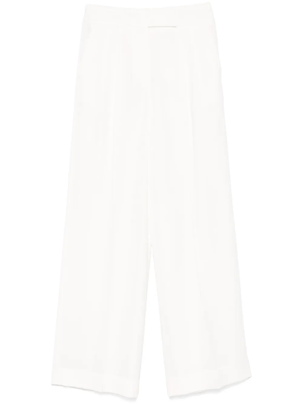 pleated trousers