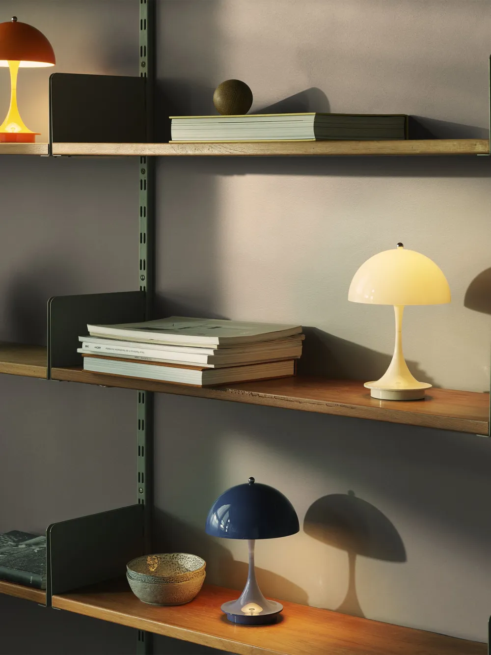 Louis Poulsen Panthella 160 V3 Portable Led Lamp In Blue