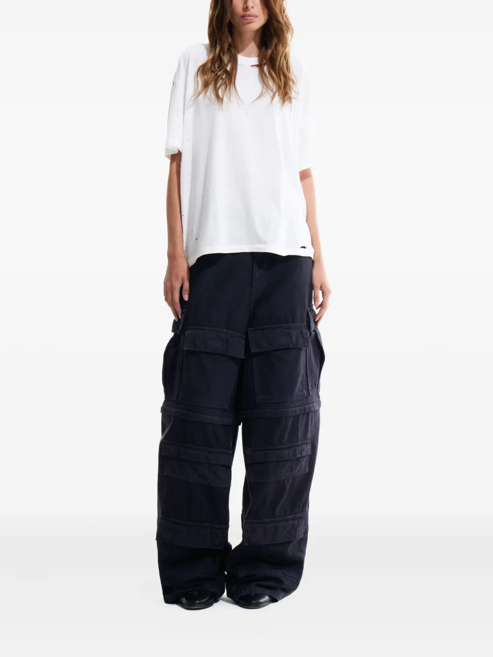 Mainless cargo trousers | Straight-Leg Pants | Image 2