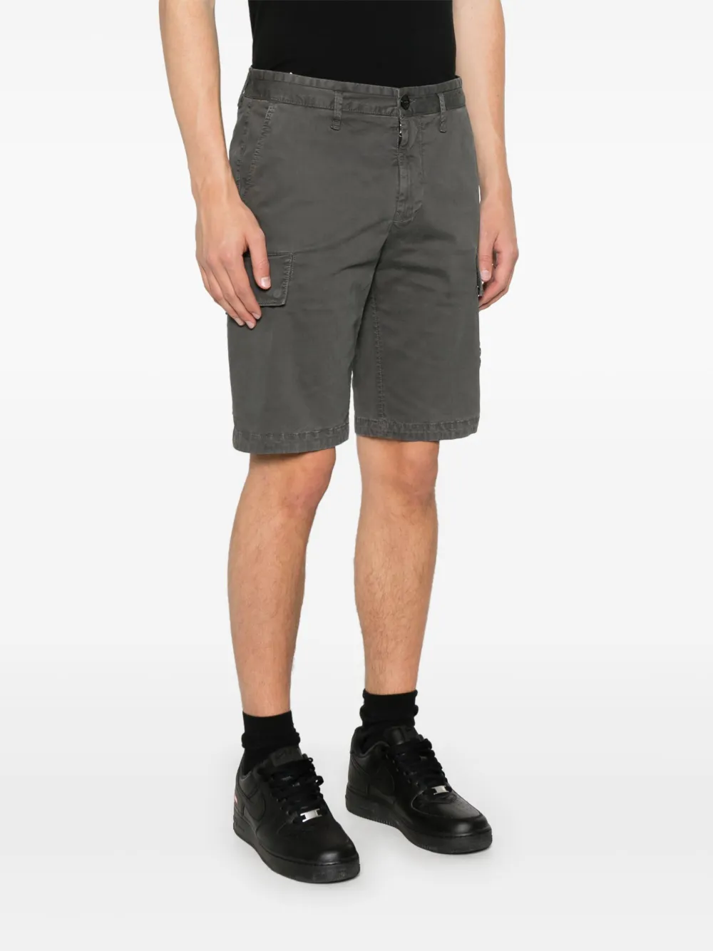 Stone Island Compass-badge cargo shorts