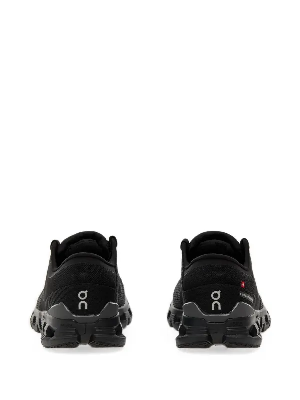 On Cloud X 4 スニーカー | ブラック | FARFETCH JP