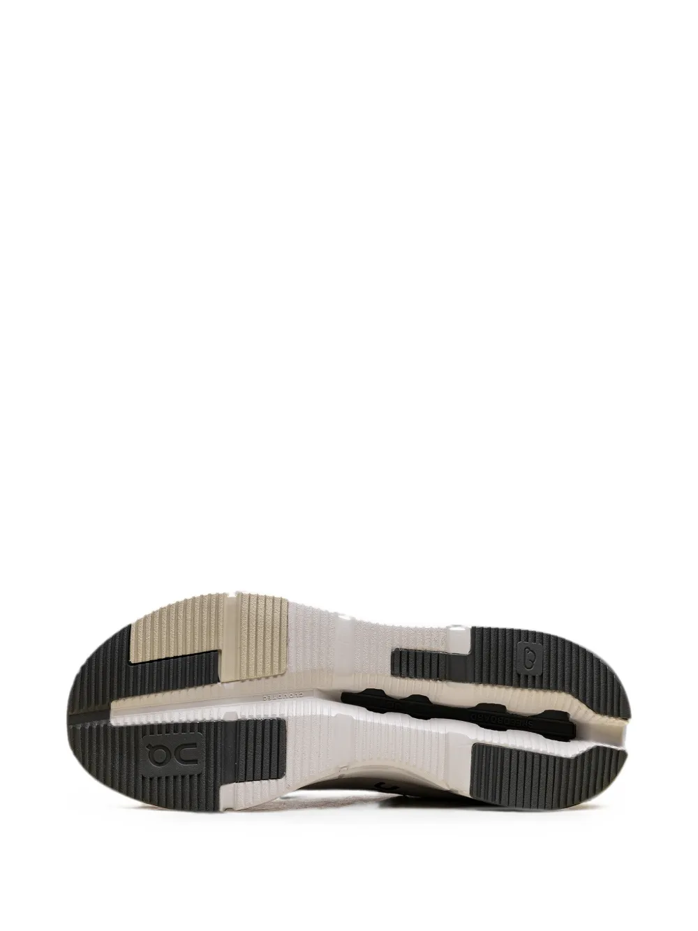 On Cloudnova 2 sneakers Beige