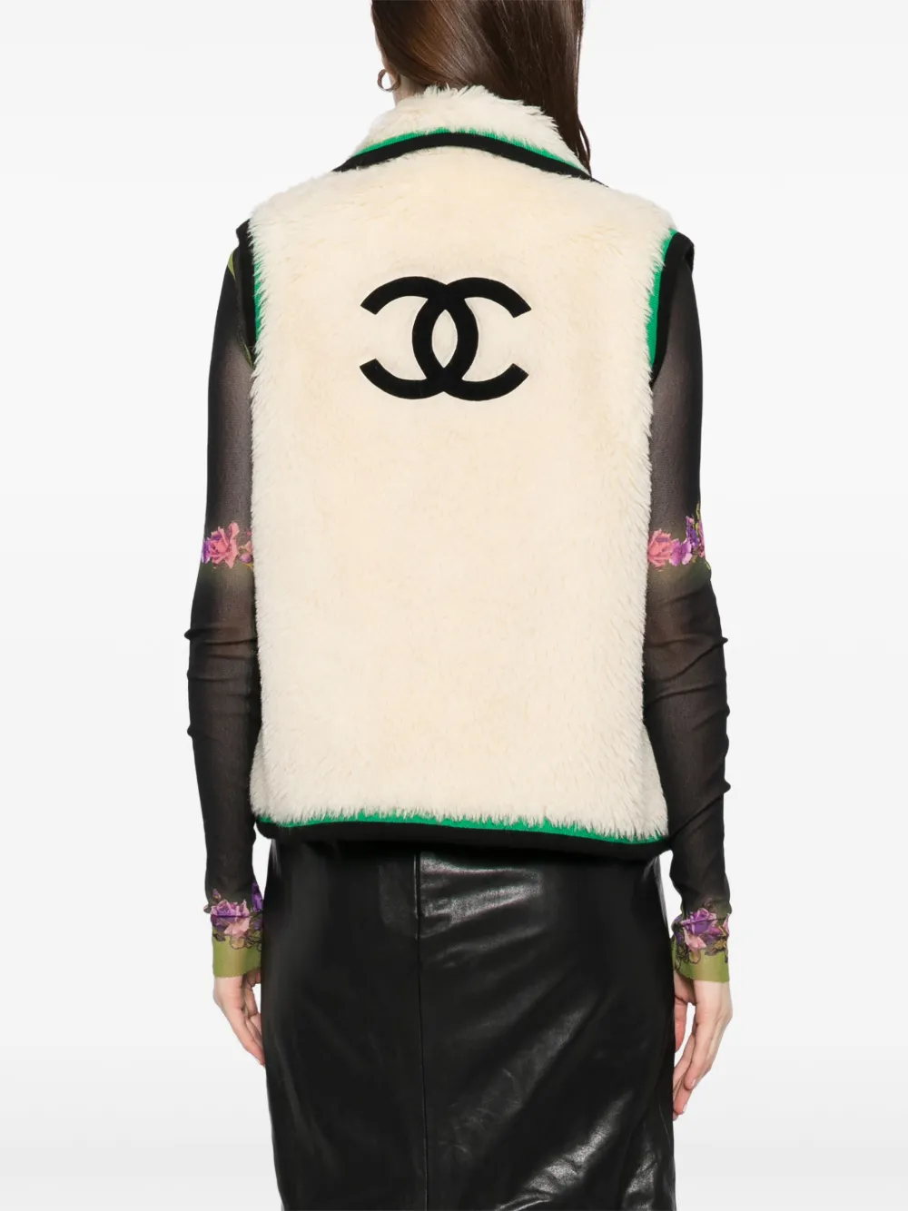 Pre-owned Chanel 1994 Sleeveless Vest Jacket In White