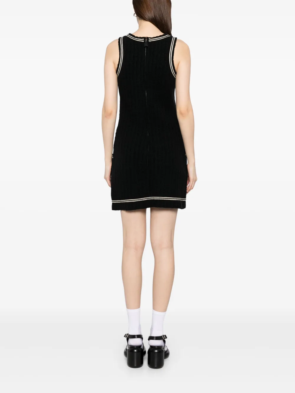 Pre-owned Chanel 2007 Sleeveless Dress In Black