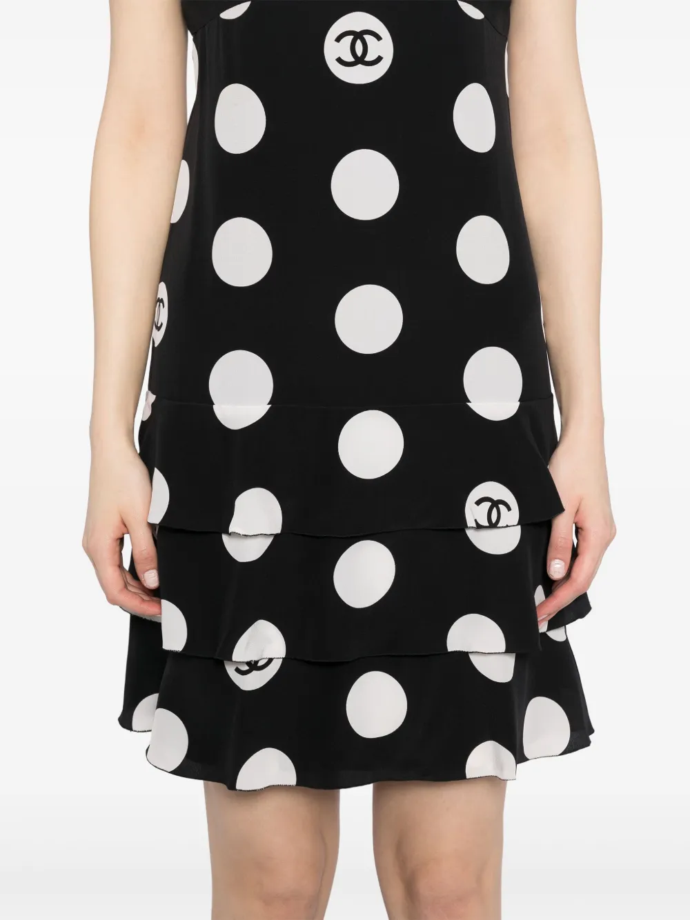 Pre-owned Chanel 1997 Sleeveless Dress In Black