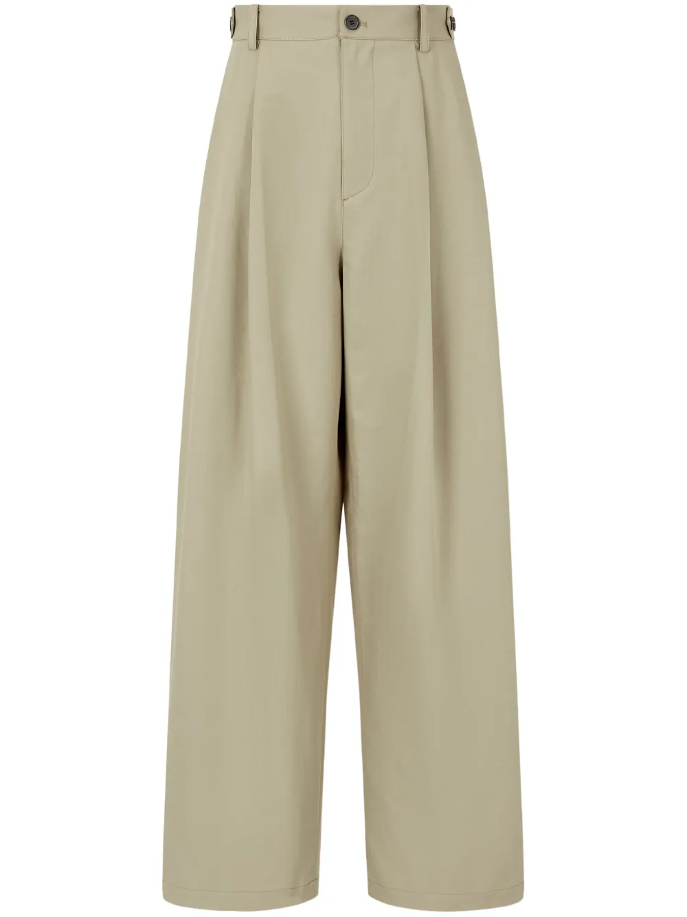 straight-leg trousers