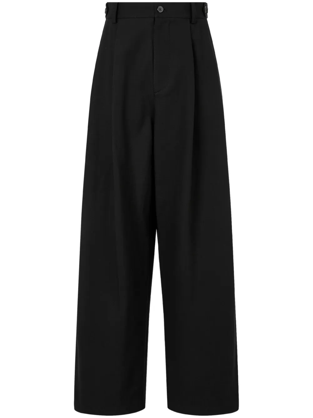 straight-leg trousers