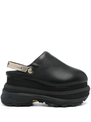 sacai