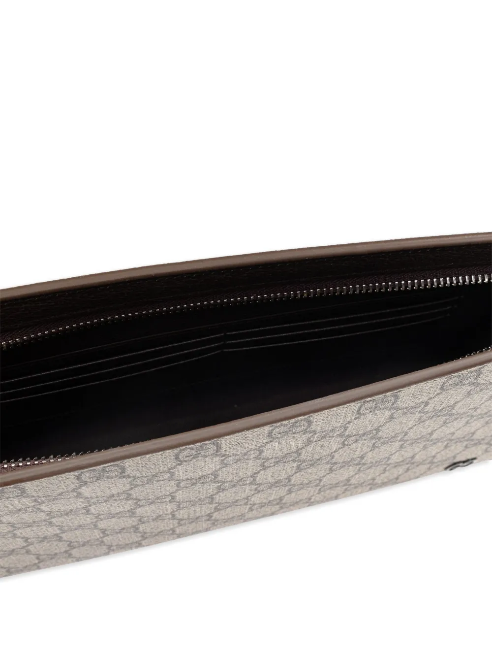 Gucci GG Supreme clutch Beige