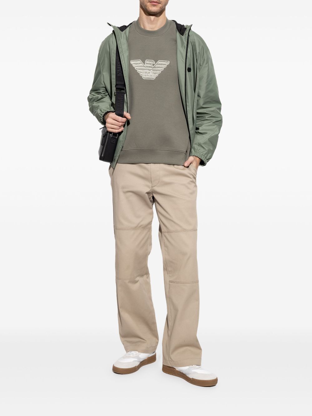 Emporio Armani logo-embroidered sweatshirt - Groen