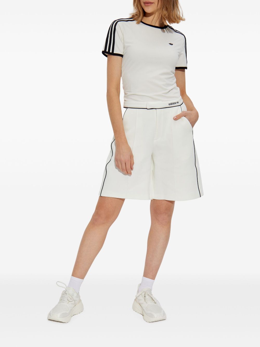 adidas contrasting-trim shorts - White