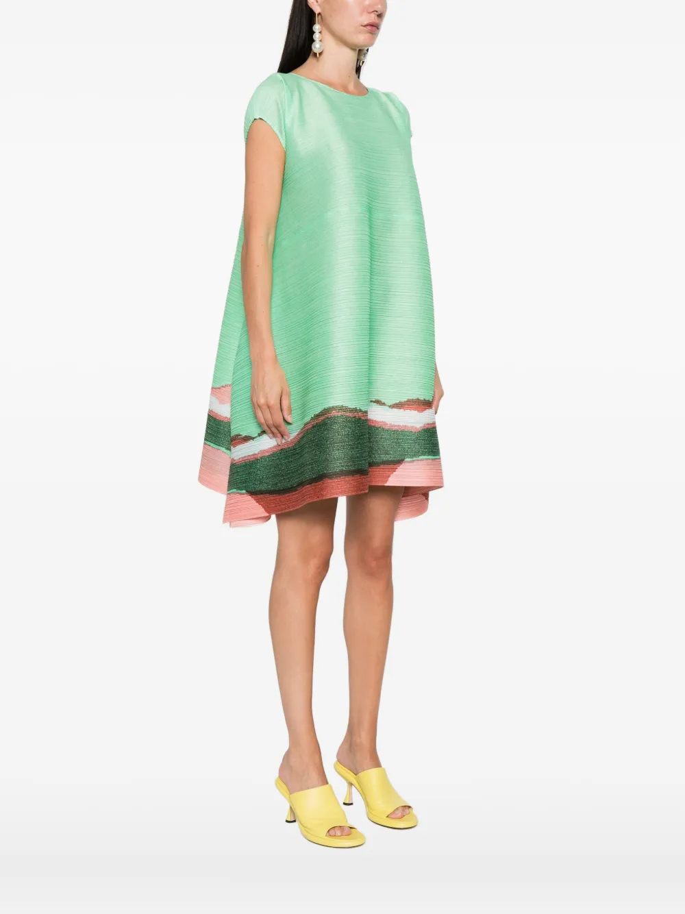 Pleats Please Issey Miyake Grainy printed tunic Groen