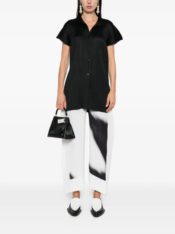 PLEATS PLEASE MONTHLY COLORS ブラック　3 Pleats Please Issey Miyake Monthly Colors May シャツ | ブラック