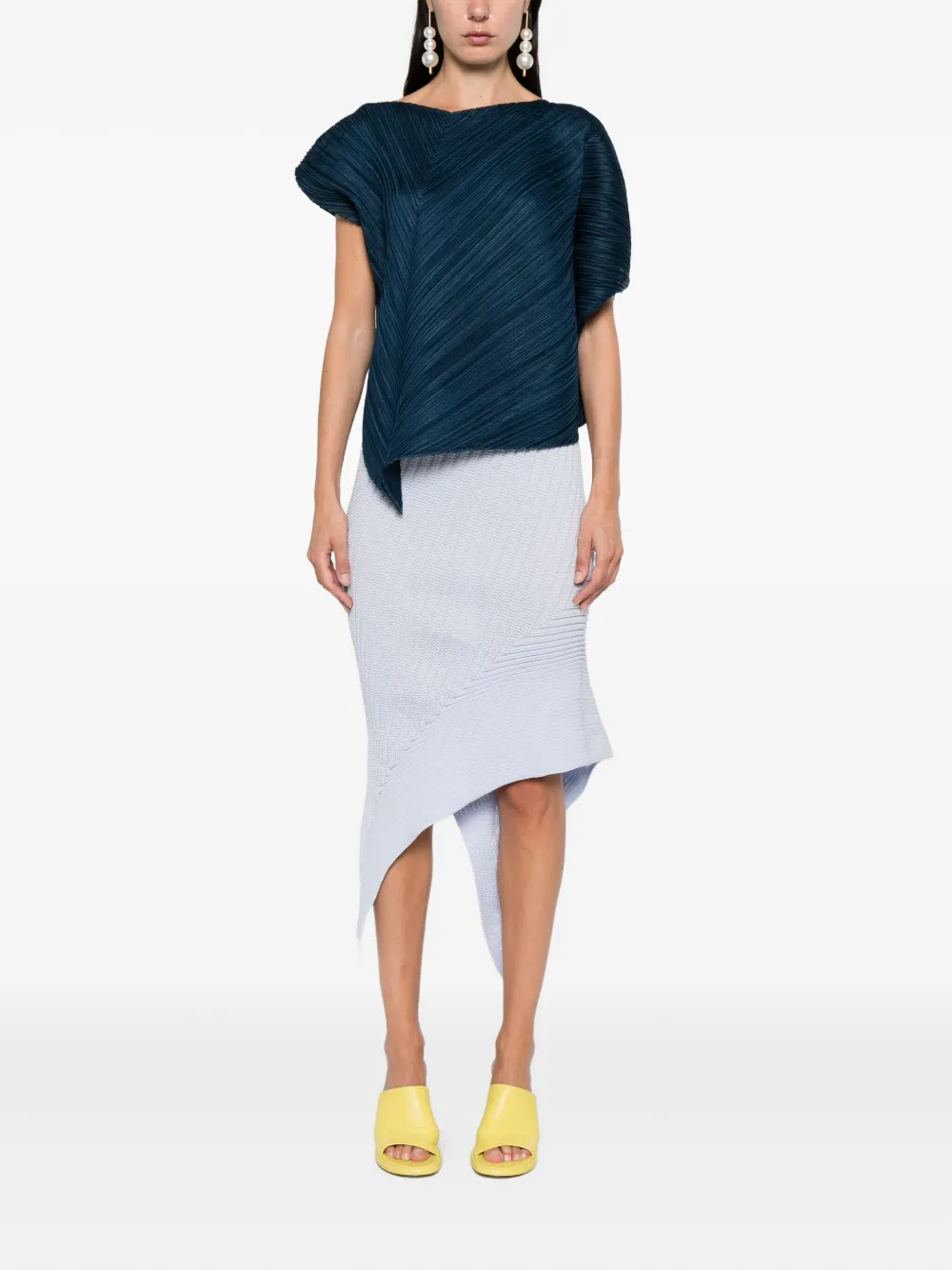 Pleats Please Issey Miyake Flare geplooide asymmetrische top Blauw