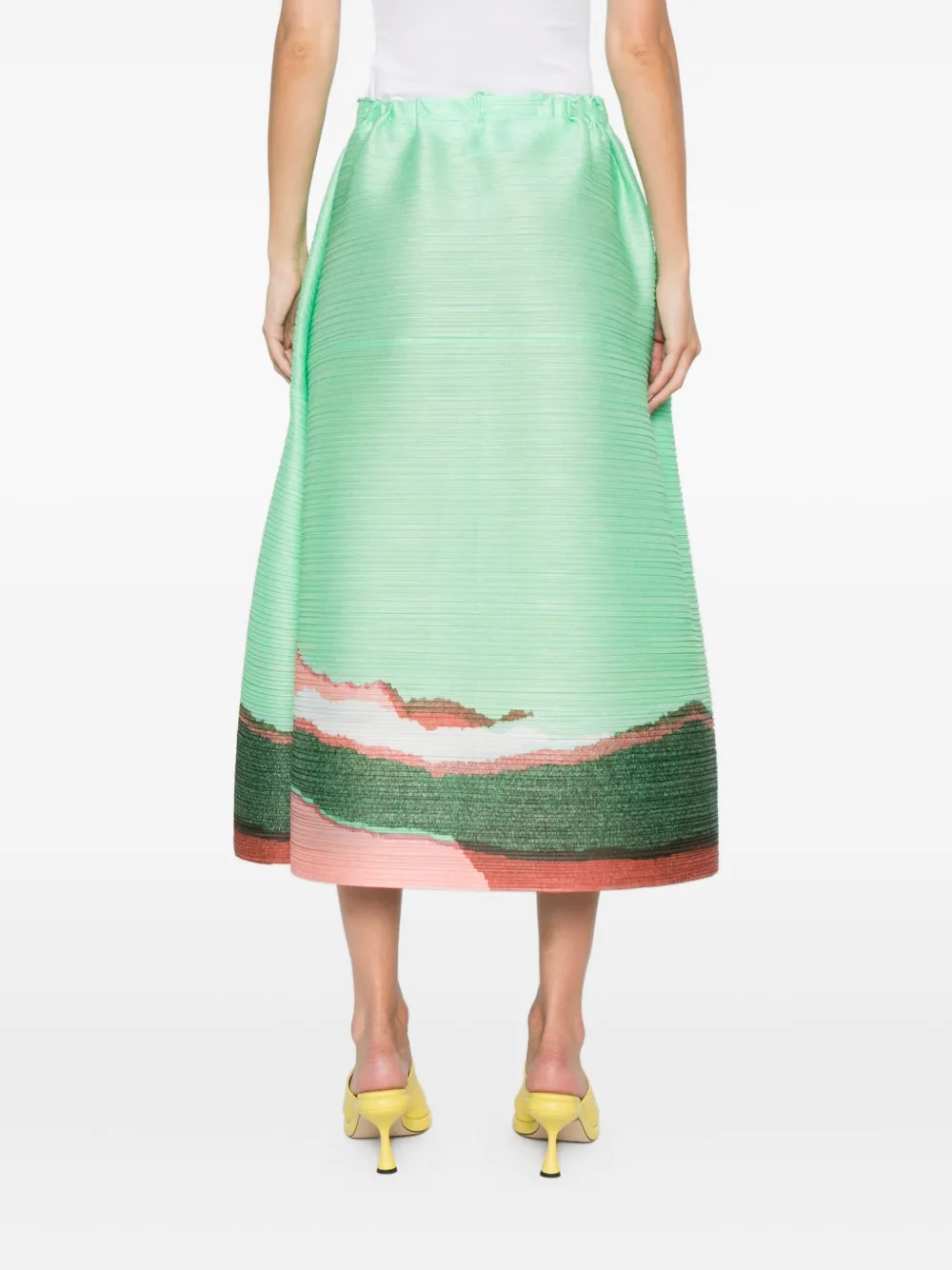 Pleats Please Issey Miyake Grainy Color printed midi skirt Groen