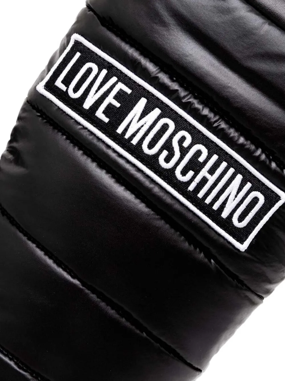 Love Moschino quilted logo-plaque snow boots Black