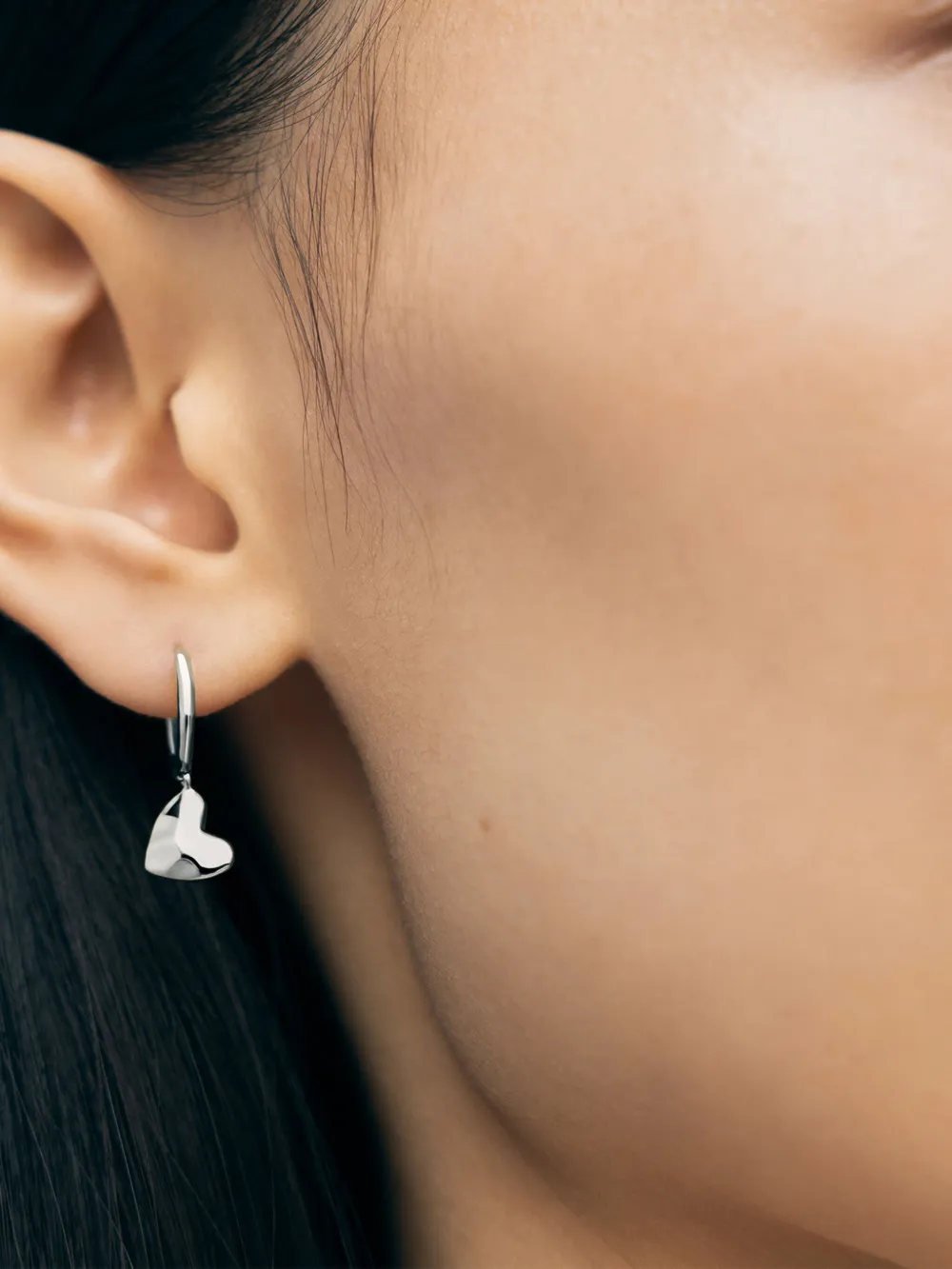 Monica Vinader Heart Drop oorbellen - Zilver