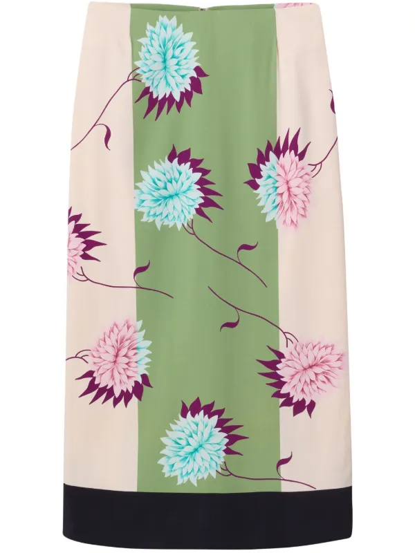 La DoubleJ Pencil Skirt in Green
