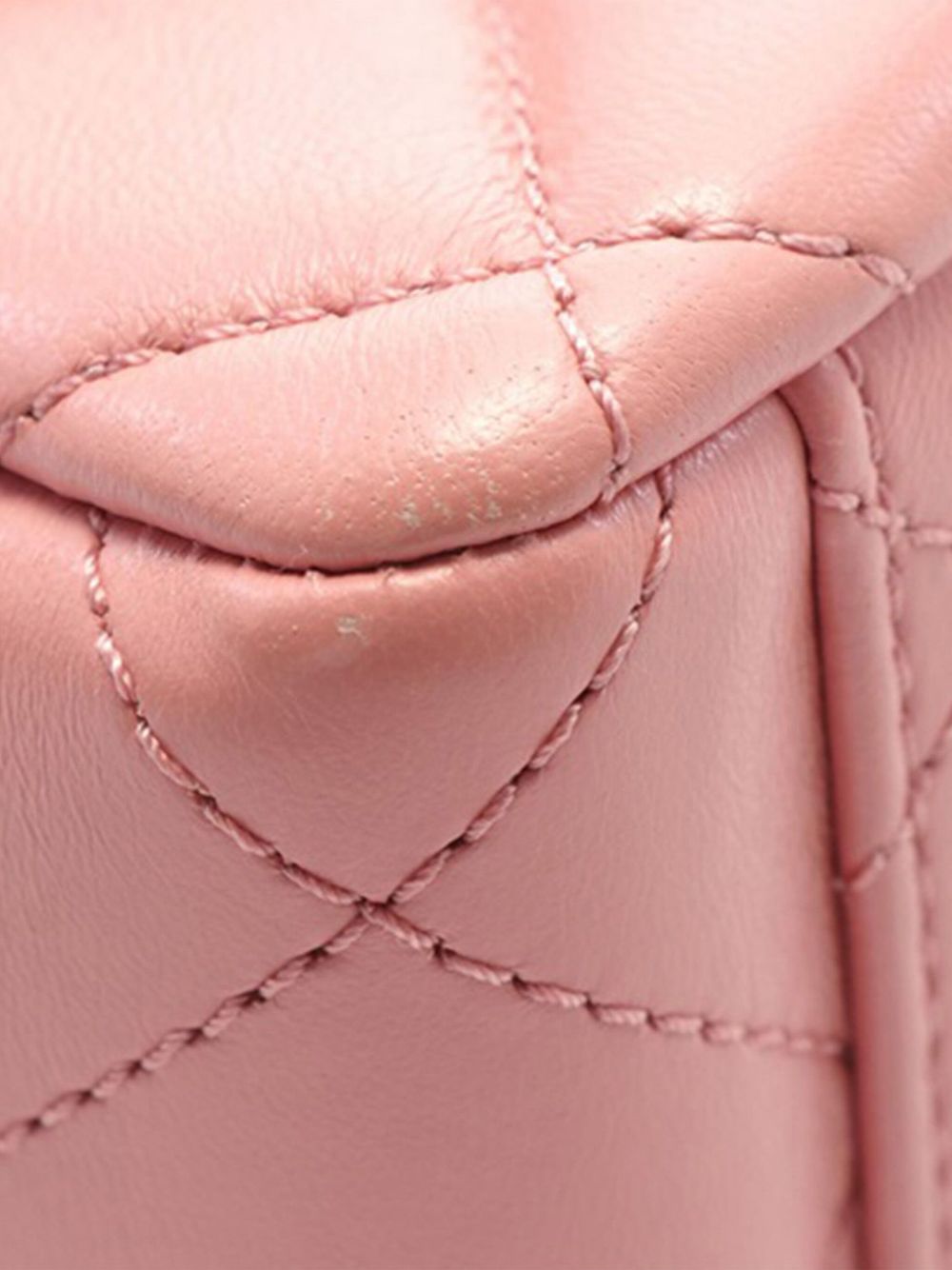 CHANEL Pre-Owned 2021-2024 Mini Quilted Lambskin Sweet Camellia Chain Flap crossbody bag - PINK