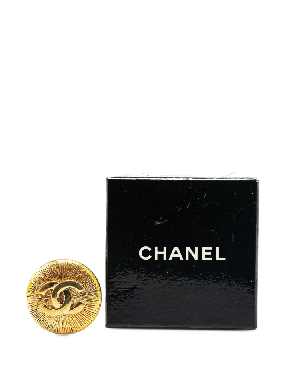 Pre-owned Chanel 1970-1980 Gold Plated Cc Brooch Costume Brooch