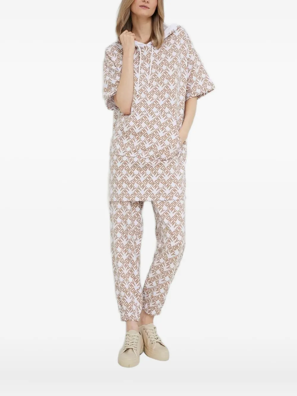 Dkny Logo-print Hoodie In Neutral
