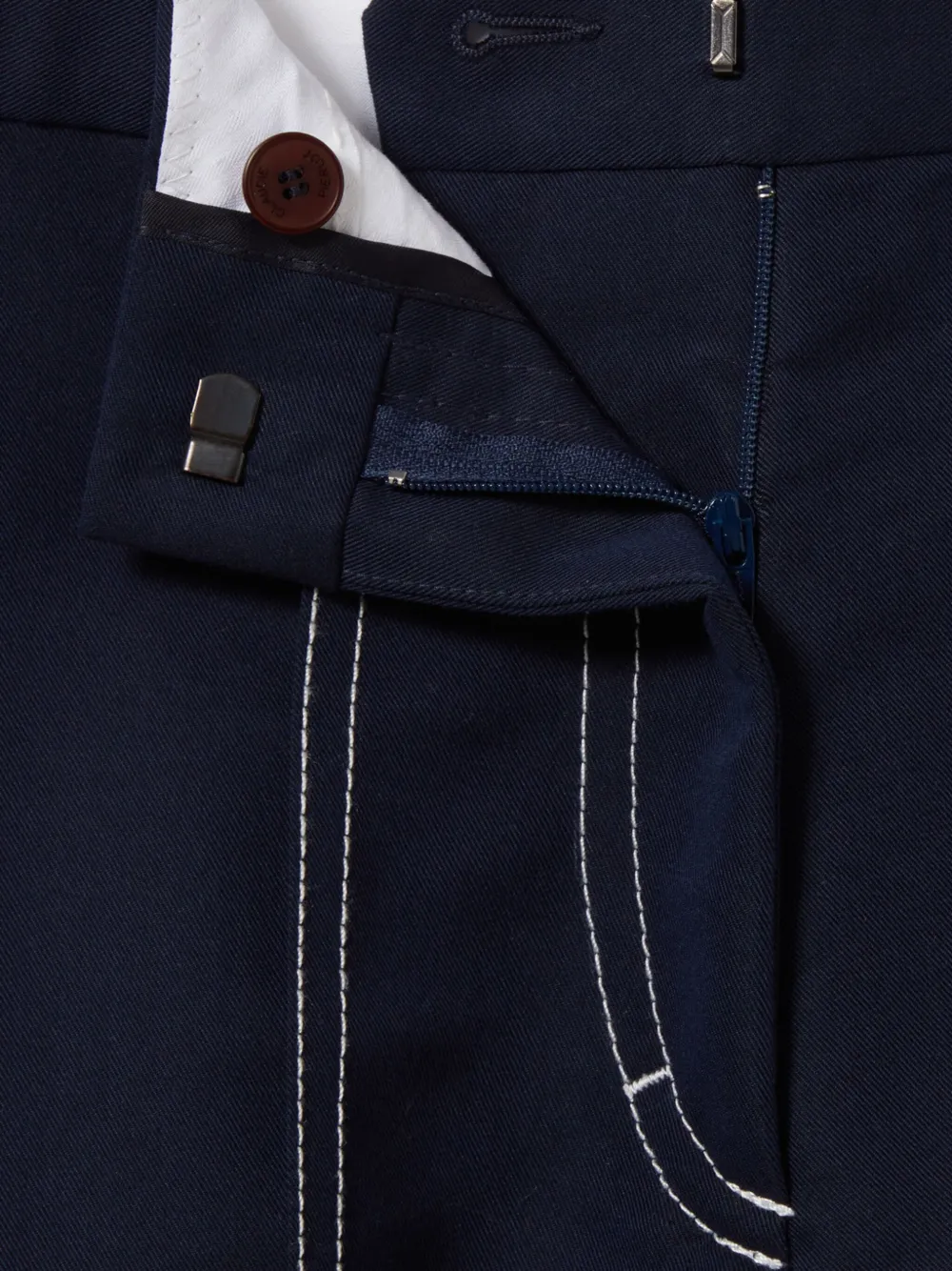 Claudie Pierlot Shorts con cuciture a contrasto | Image 7