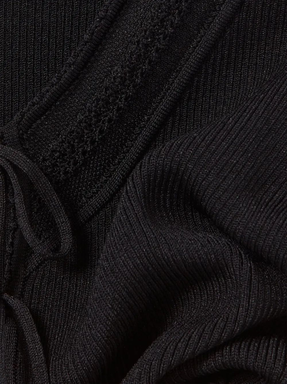 Claudie Pierlot Fijngeknoopt vest met strik Zwart
