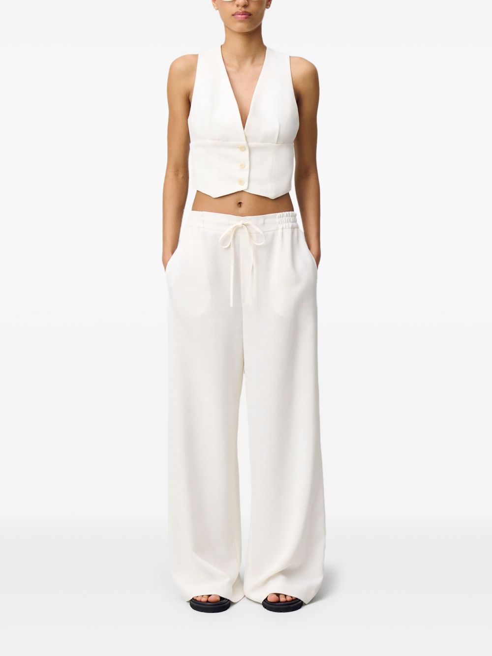 Claudie Pierlot cropped vest - White