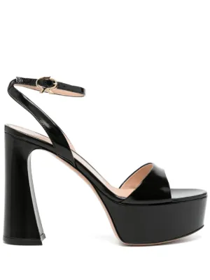 Gianvito Rossi ウィメンズ サンダル通販 - FARFETCH Gianvito Rossi ウィメンズ サンダル通販 - FARFETCH