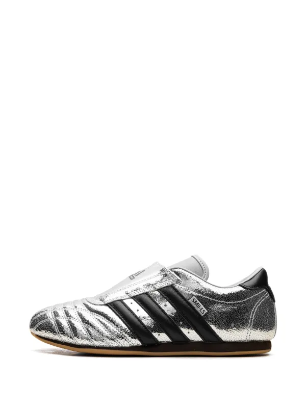 Adidas Taekwondo “Silver Metallic Black” スニーカー | シルバー