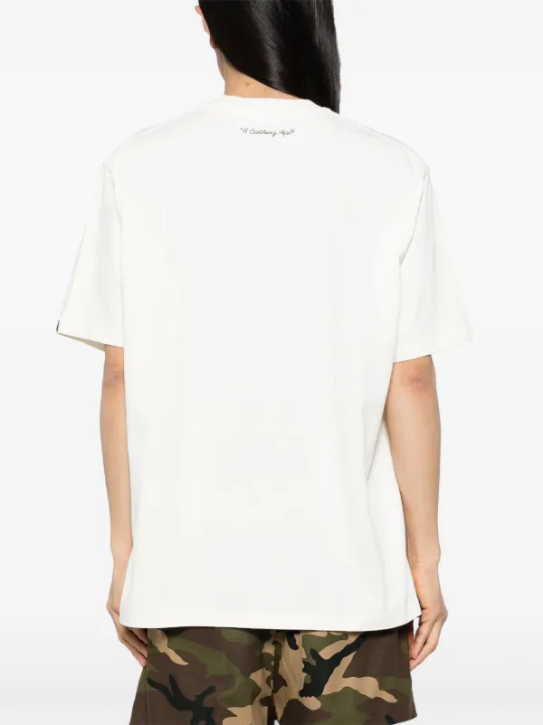 A BATHING APE® ロゴ Tシャツ | ニュートラル | FARFETCH JP