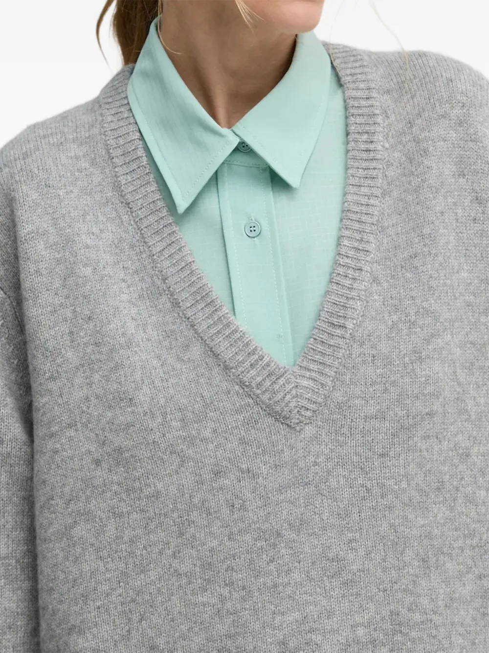 Herskind V-neck Ribbed Sweater In Gray