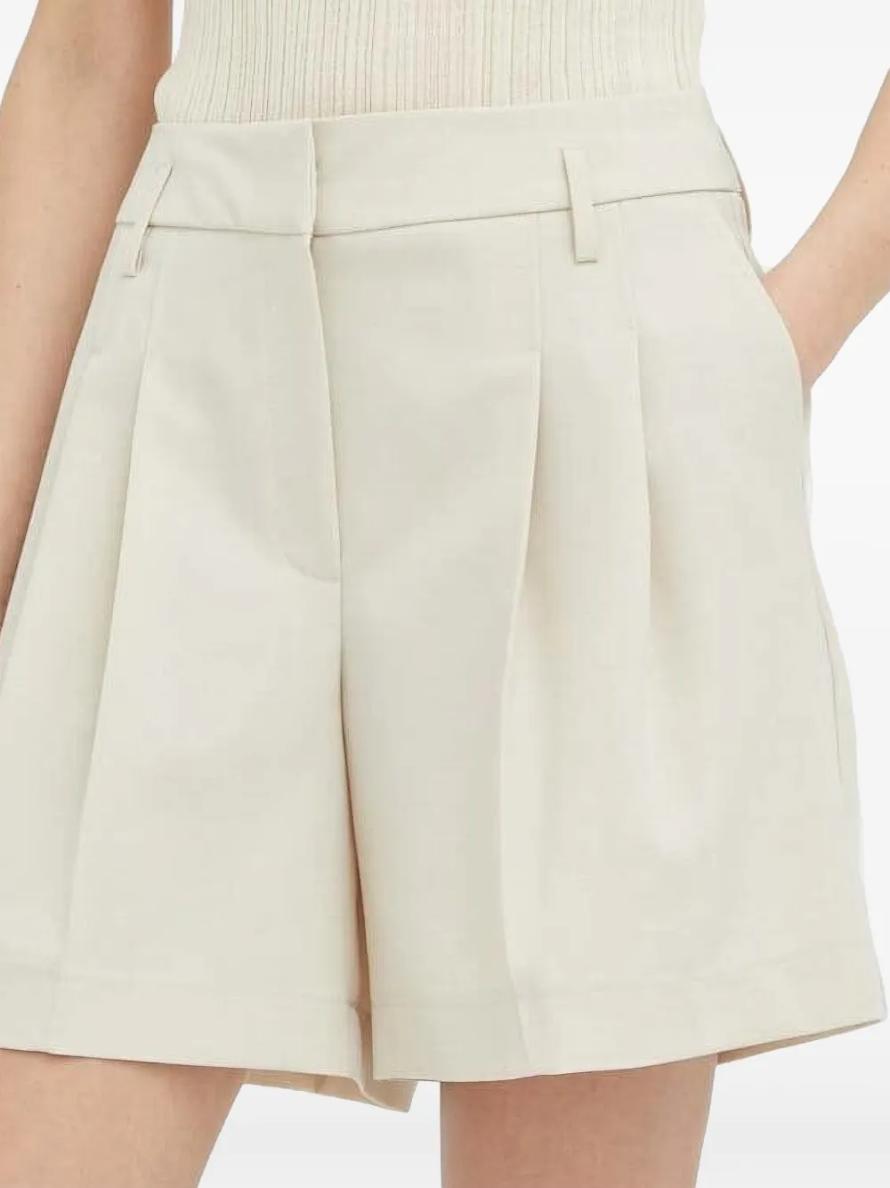 HERSKIND Geplooide shorts Beige
